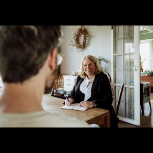 Aline Uitvaartbegeleiding image 6