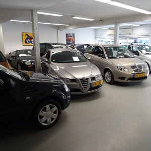 Autobedrijf De Haas image 2