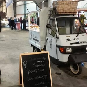 Di....Vers On The Road image 1