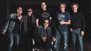 Blues on Sunday LIVE