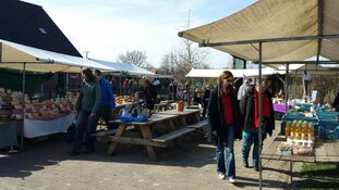 MAKS’ Biomarkt neemt aanloop naar de feestdagen op zondag 25 november