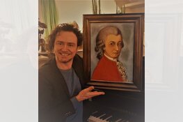 Carel Brouwers en de russen in het theater het Pakhuis