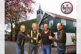 Optreden van de sixtiesband The Bretels op zondag 9 dec. in Oosterleek
