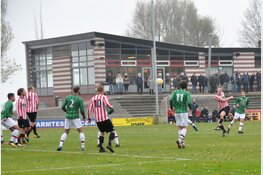 Hollandia toont veerkracht en speelt gelijk