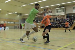 Hovocubo geeft ruime voorsprong uit handen