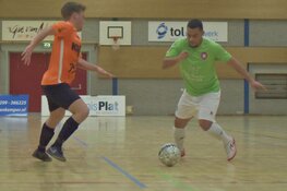 Hovocubo geeft ruime voorsprong uit handen