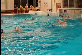 SG West-Friesland met de hakken over de sloot