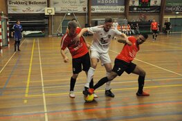 Hovocubo pakt de draad weer op