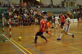 Hovocubo bereikt finale play-offs