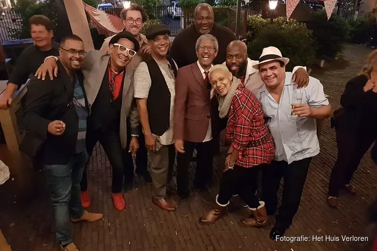 Live Salsa met Edsel Juliet & Salsa SessionBand