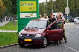 Auto bijna in brand in Hoorn