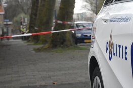 Man neergestoken door vrouw in woning in Hoorn