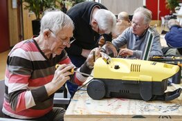 Repair Cafés in verschillende wijkcentra van Stichting Netwerk