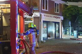 Uitslaande brand bij Turkse bakkerij in Hoorn