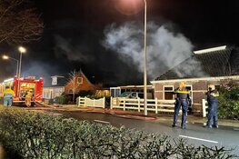 Persoon zwaargewond bij grote brand in Hoorn