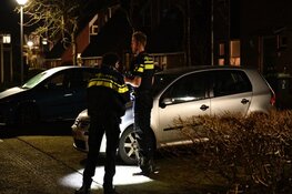 Politie sluit wijk in Zwaag hermetisch af na conflict tussen jongeren