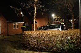 Politie sluit wijk in Zwaag hermetisch af na conflict tussen jongeren