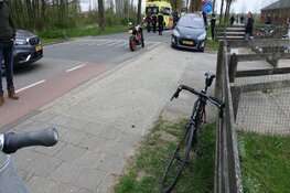 Wielrenner gewond na aanrijding met motor in Berkhout