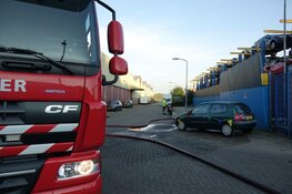 Brandje bij autodemontagebedrijf in Blokker snel onder controle