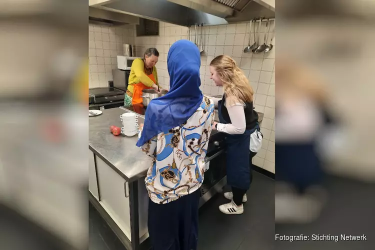 Univé Buurtfonds draagt bij aan keuken van wijkcentrum De Zaagtand