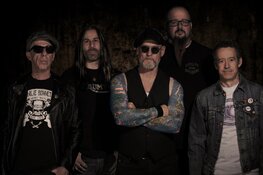 Stevige rock in Manifesto met Little Caesar en Maiden UniteD