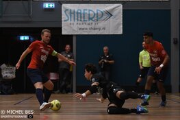 Hovocubo na rust langs ASV Lebo, Veerhuys onderuit