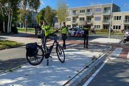 Fietser met spoed afgevoerd na ongeval in Hoorn