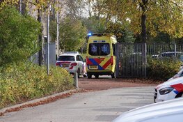 Scholier (14) zwaargewond bij steekincident op Hoornse school, verdachte aangehouden