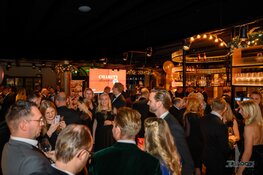 Prachtige donatie door JCI aan Inloophuis Pisa