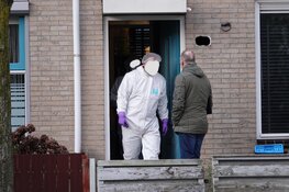 Politie-onderzoek in woning Hoorn na aantreffen overleden persoon