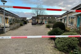 Politie-onderzoek in woning Hoorn na aantreffen overleden persoon