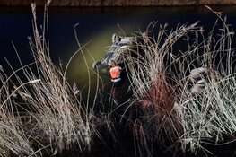 Auto te water bij Avenhorn, bestuurder ongedeerd