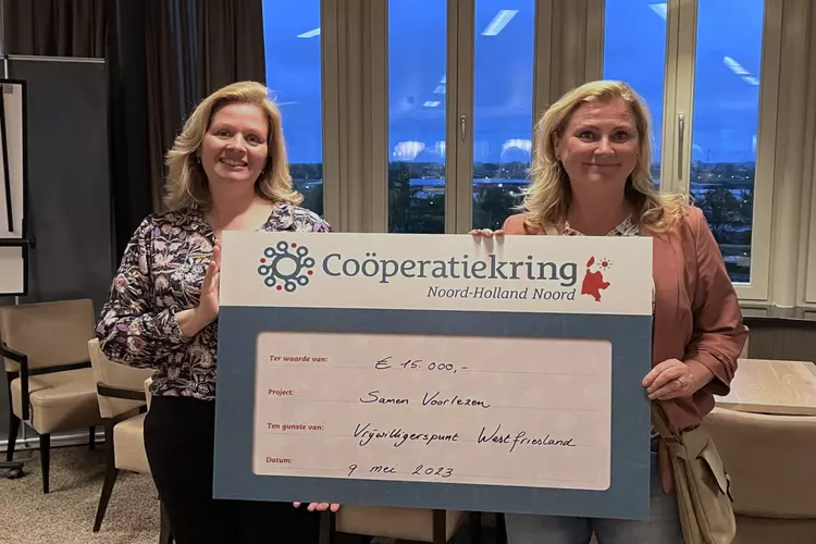 Vrijwilligerspunt ontvangt 15.000 euro voor project SamenVoorlezen