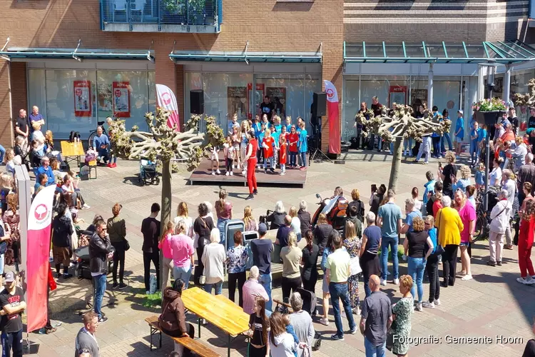 Volop reuring bij drukbezocht Buurtfestival Kersenboogerd