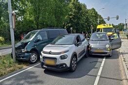 Meerdere voertuigen betrokken bij aanrijding in Hoorn