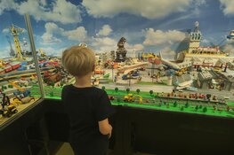 Interactief LEGO-diorama in Museum van de 20e Eeuw geopend