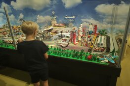 Interactief LEGO-diorama in Museum van de 20e Eeuw geopend