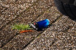 Auto door brand verwoest in Zwaag