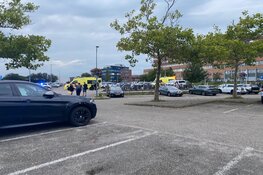 Zwaargewonde bij schietincident in Hoorn. Grootse zoekactie naar twee verdachten