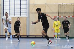 Hovocubo na rust langs VNS United