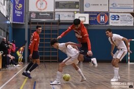 Hovocubo loopt zich vast op VNS United