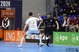 VNS United ten koste van Hovocubo naar bekerfinale