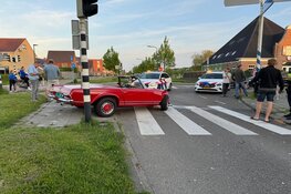 Oldtimer uit 1967 betrokken bij ongeluk in Zwaag