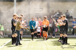 Kampioen Always Forward klopt DWB in doelpuntrijk duel