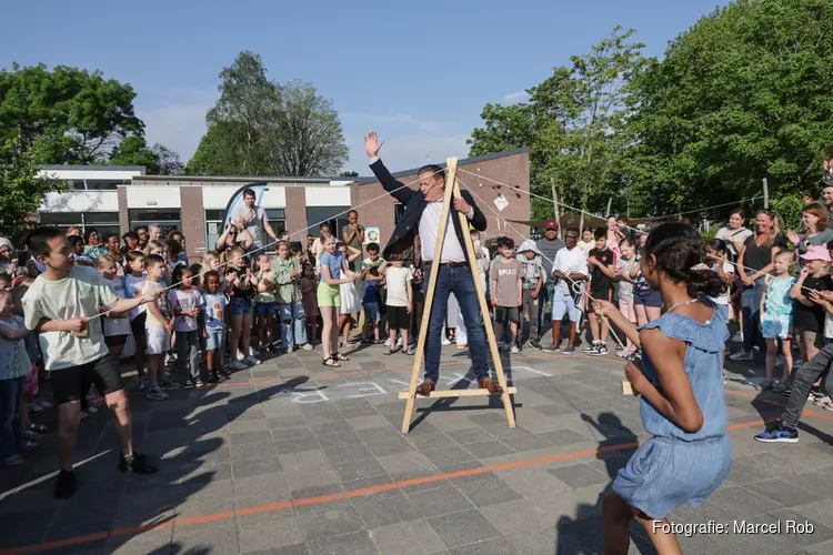 Opening beweegplein basisschool De Ceder