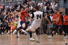 Hovocubo op voorsprong in play-offs om landstitel