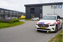 Onderzoek door politie op Jelle Zijlstraweg in Zwaag