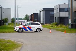 Onderzoek door politie op Jelle Zijlstraweg in Zwaag