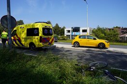 Fietser hard aangereden door auto in Hoorn