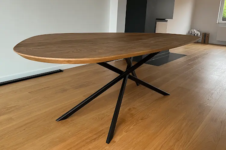 Houtentafelshop.nl: Maatwerk houten tafels die je interieur verrijken in Hoorn
